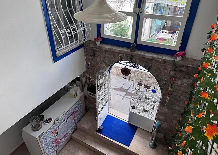 Couette-café White And Blue Bodrum